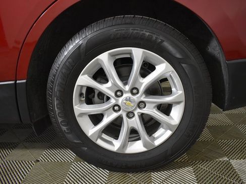 Used 2018 Chevrolet Equinox LT w/ Sun & Infotainment Package image 42