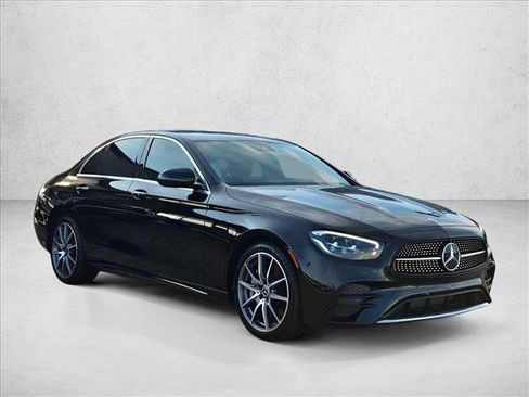 Used 2023 Mercedes-Benz E 350 Sedan image 2