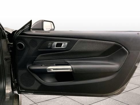 Used 2024 Ford Mustang GT RWD image 23