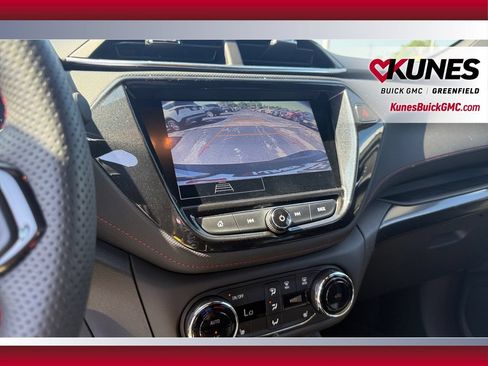 Used 2023 Chevrolet TrailBlazer RS w/ Convenience Package FWD image 30