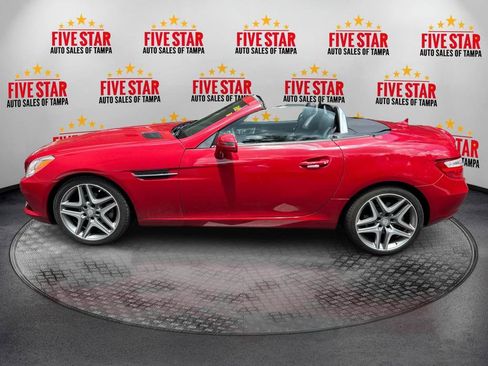 Used 2013 Mercedes-Benz SLK 250 image 4