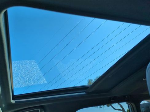 Used 2025 Subaru Forester Premium image 23