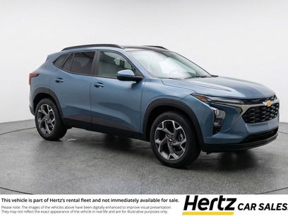 Used 2025 Chevrolet Trax LT