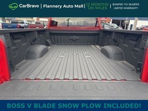 Used 2024 Chevrolet Silverado 2500 LT w/ Convenience Package image 6