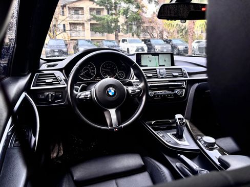 Used 2017 BMW 330i Sedan image 27