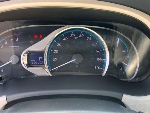 Used 2014 Toyota Sienna XLE FWD image 26