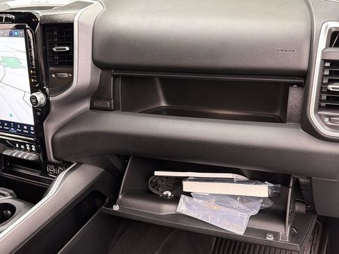 Used 2023 RAM 1500 Big Horn image 39