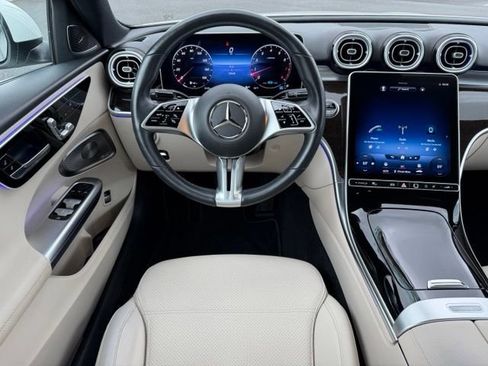 Used 2022 Mercedes-Benz C 300 4MATIC Sedan image 11
