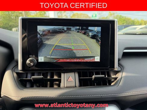 Certified 2025 Toyota RAV4 XLE AWD/4WD image 24