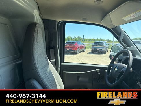 New 2025 Chevrolet Express 2500 w/ Driver Convenience Package image 25