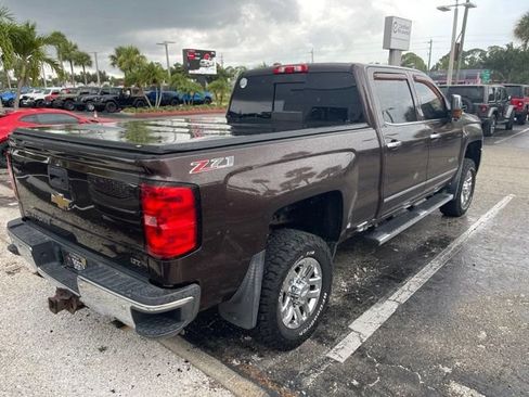 Used 2016 Chevrolet Silverado 2500 LTZ w/ LTZ Plus Package AWD/4WD image 3
