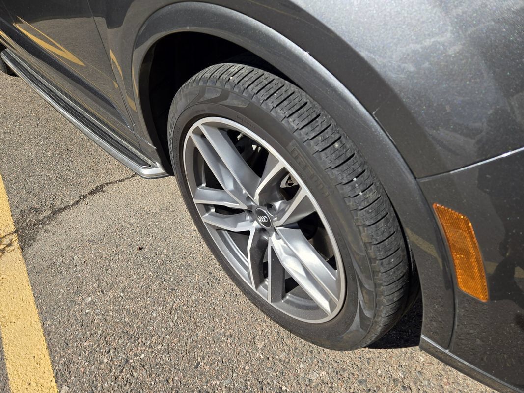 Used 2018 Audi Q7 3.0T Prestige w/ Prestige Package AWD/4WD image 8