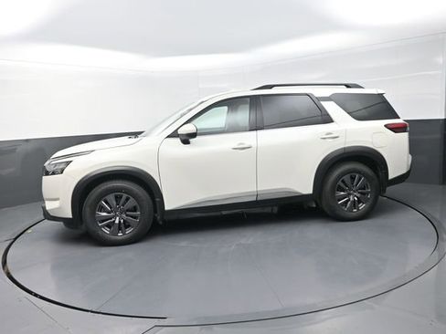 Used 2023 Nissan Pathfinder SV AWD/4WD image 72