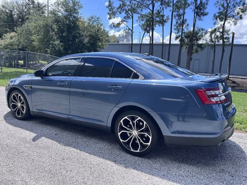 Used 2018 Ford Taurus SHO AWD/4WD image 5
