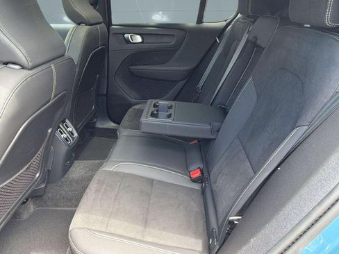 Used 2023 Volvo C40 P8 Recharge Plus AWD/4WD image 22
