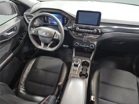 Used 2025 Ford Escape ST-Line AWD/4WD image 27