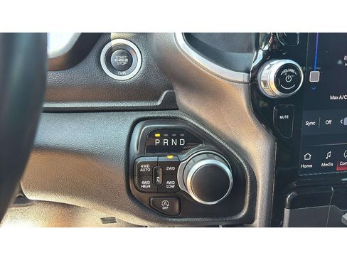 Used 2023 RAM 1500 Big Horn AWD/4WD image 16