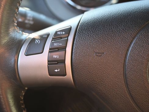 Used 2009 Pontiac Solstice GXP w/ Premium Package RWD image 34