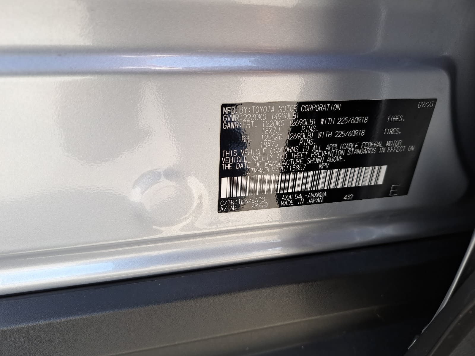 Used 2023 Toyota RAV4 XLE Premium AWD/4WD image 40