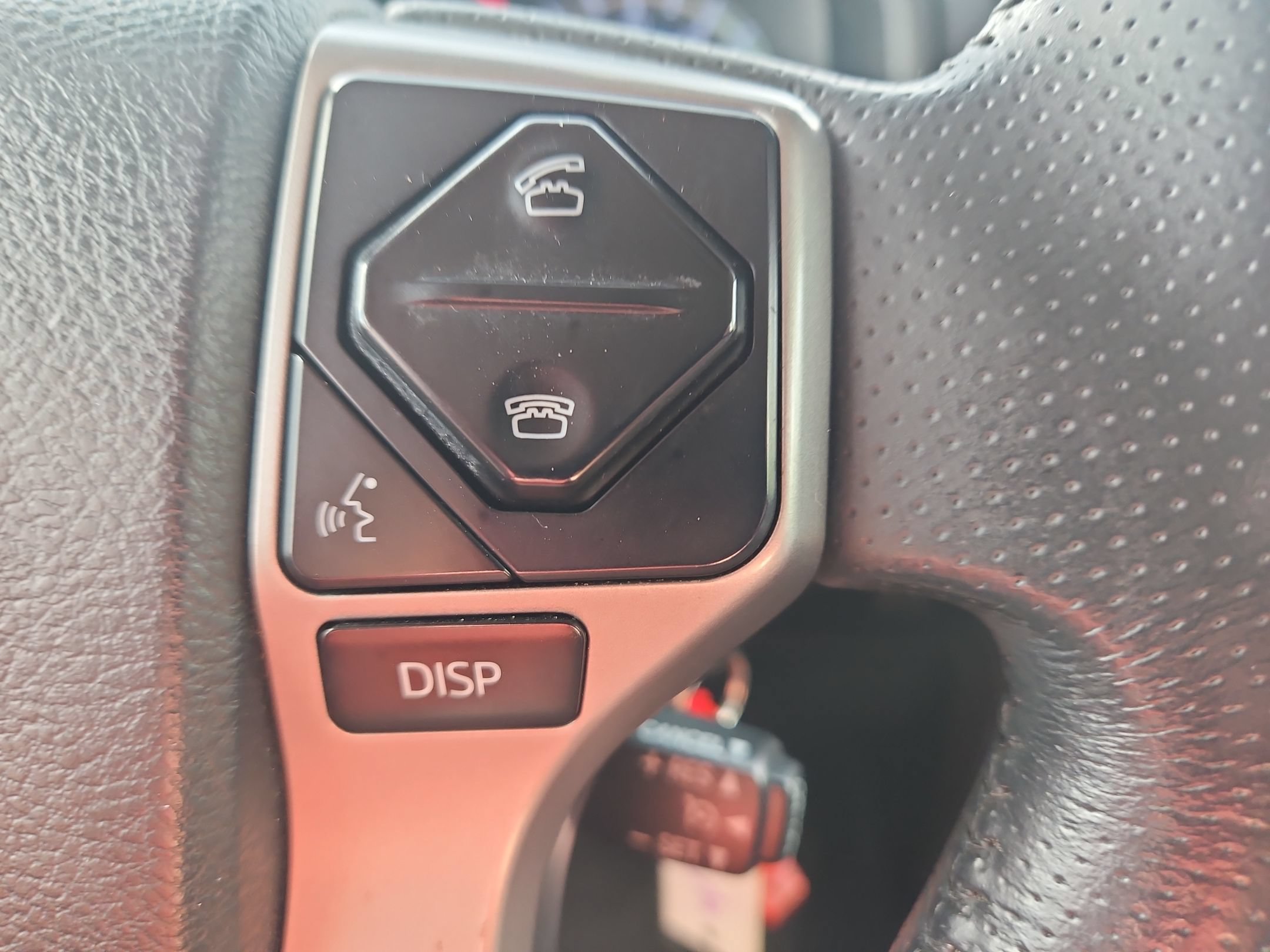Used 2018 Toyota 4Runner SR5 Premium AWD/4WD image 28
