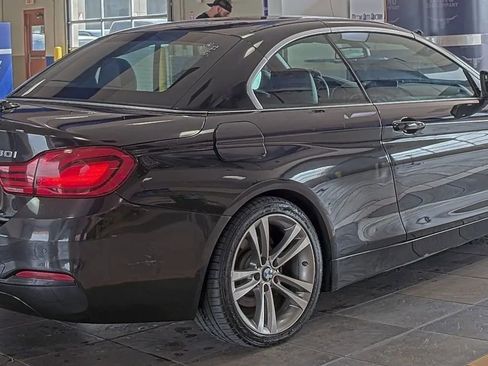 Used 2018 BMW 430i Convertible image 3