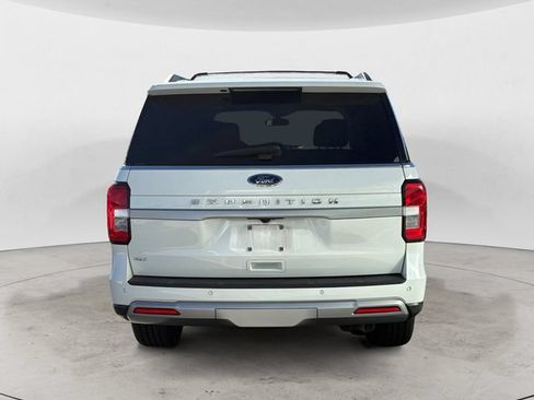 Used 2023 Ford Expedition XLT AWD/4WD image 6