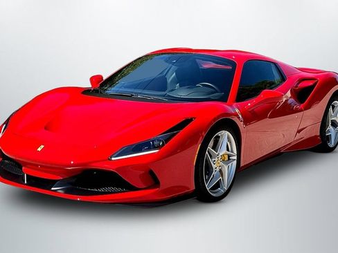Used 2023 Ferrari F8 Tributo RWD image 3