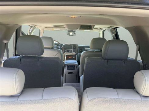 Used 2006 Cadillac Escalade AWD image 14