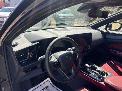 Used 2023 Lexus NX 350 AWD image 16