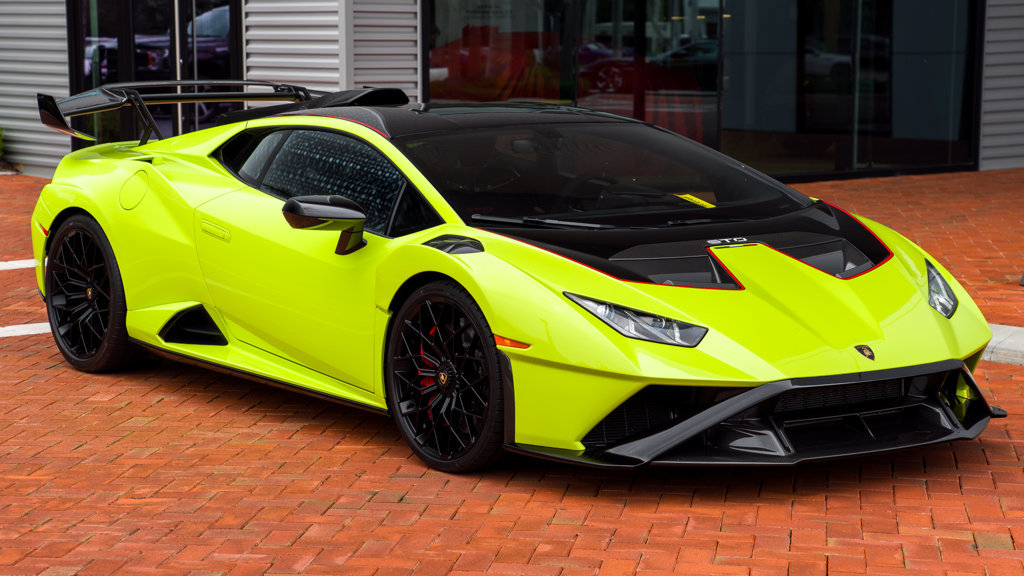 Used 2022 Lamborghini Huracan STO RWD image 11
