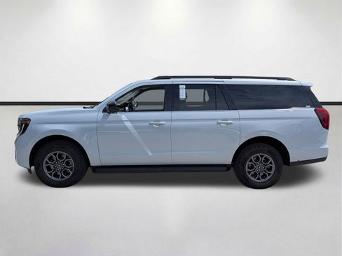 Used 2025 Ford Expedition Max Active AWD/4WD image 6