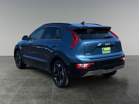 Used 2025 Kia Niro Wind w/ Wind Preserve Package FWD image 5