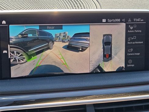 Used 2022 BMW 740i xDrive w/ Premium Package image 20