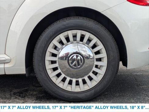 Used 2013 Volkswagen Beetle 2.5 image 11