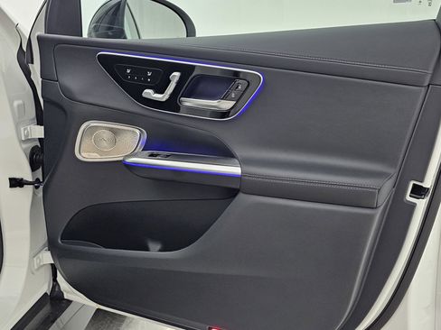 New 2026 Mercedes-Benz GLC 300 4MATIC image 17