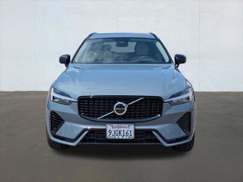 Used 2024 Volvo XC60 T8 Ultimate w/ Climate Package AWD/4WD image 8