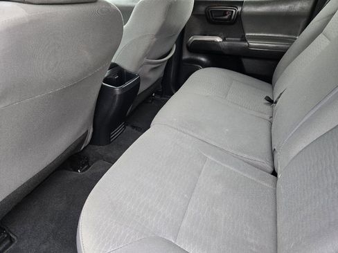 Used 2019 Toyota Tacoma SR5 image 29