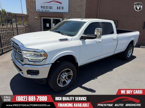 Used 2019 RAM 3500 Laramie AWD/4WD image 2