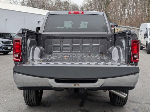 New 2025 RAM 2500 Big Horn image 5