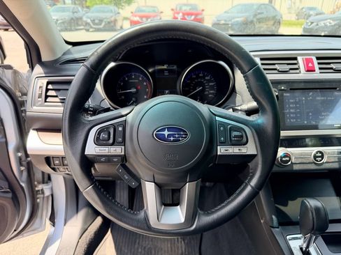 Used 2017 Subaru Legacy 2.5i Limited AWD/4WD image 17