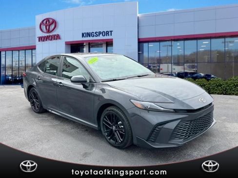 Certified 2025 Toyota Camry SE image 7