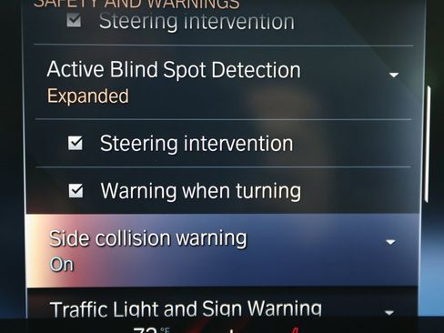 Used 2023 BMW X7 xDrive40i w/ Executive Package image 37