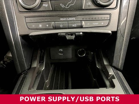 Used 2019 Ford Explorer XLT w/ Class III Trailer Tow Package AWD/4WD image 16