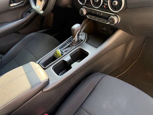 Used 2022 Nissan Sentra S FWD image 40