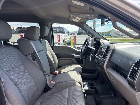 Used 2019 Ford F150 XLT w/ Equipment Group 302A Luxury AWD/4WD image 17