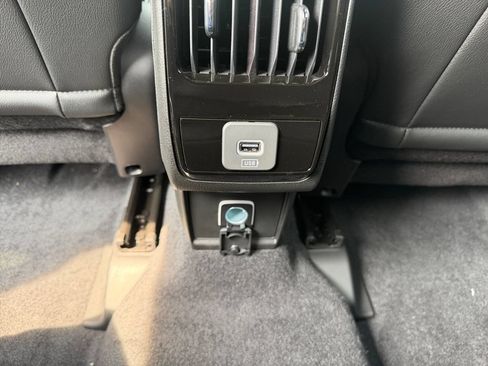 New 2026 Jeep Compass Latitude AWD/4WD image 18