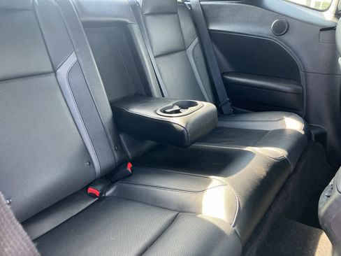 Used 2018 Dodge Challenger SXT Plus RWD image 29