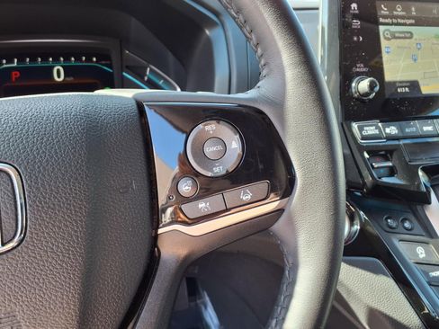 Used 2023 Honda Odyssey Elite image 21