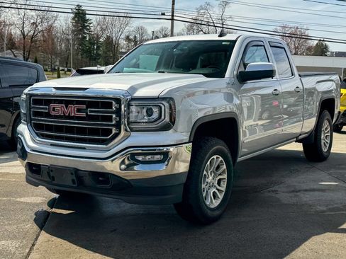 Used 2017 GMC Sierra 1500 SLE w/ SLE Value Package image 7
