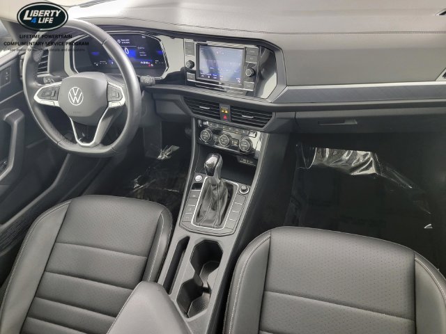 Used 2024 Volkswagen Jetta SE FWD image 35